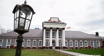 Колхоз имени Мицкевича отремонтировал усадьбу XVIII века, где останавливался король Понятовский