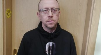 Правозащитника из Гродно заочно осудили по трем статьям. По делу проходили скриншоты блога