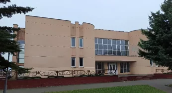 Под Гродно продают большое здание бассейна со скидкой 90%