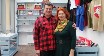 «Пусть себе придумывают, что хотят». Гродненский магазин сувениров признали экстремистским формированием