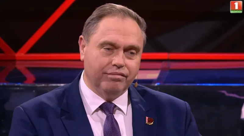 Караник предостерег детей от мечты стать президентом Беларуси Владимир Караник.