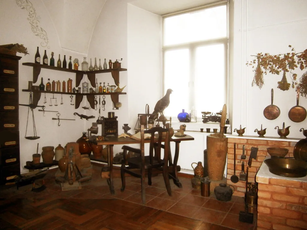 аптека музей в Гродно - самая старая аптека Беларуси - ей больше 300 лет