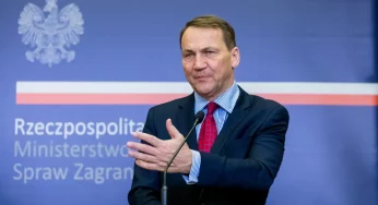 Закрыть границу, но не усложнять жизнь обычным людям: в Польше решают, как надавить на белорусский режим