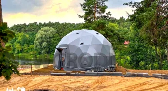 В Пышках возле Немана появились «космические сферы». Что это такое?