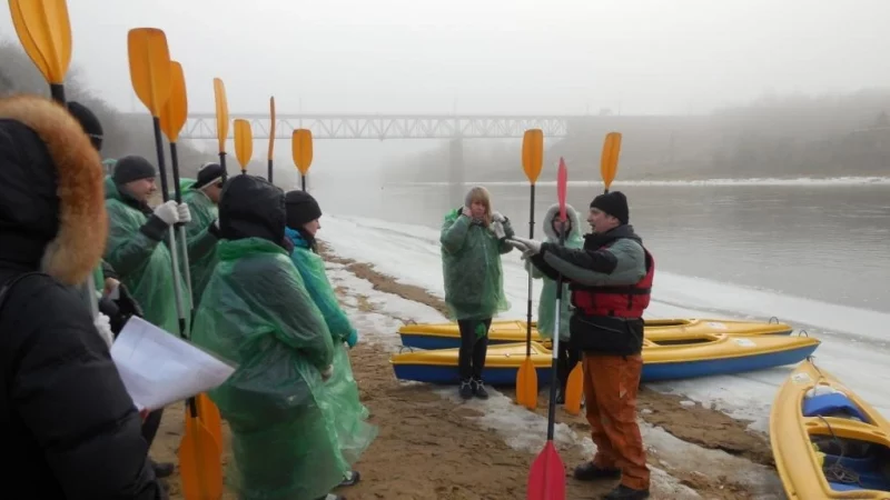 Открывается сезон осенне-зимних сплавов по Неману Зимний сплав на байдарках по Неману
