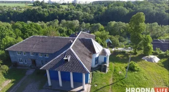 Дворец последнего короля Речи Посполитой в Понемуни за полгода подешевел в 10 раз
