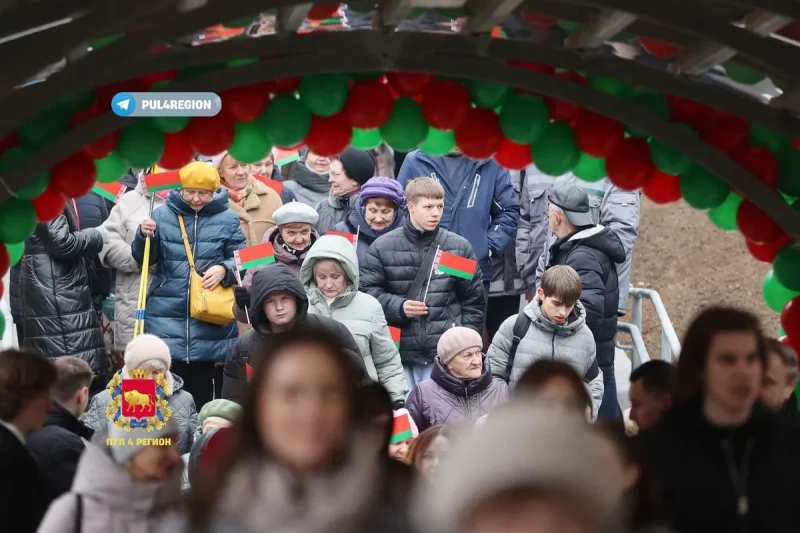 Открытие моста на Фомичева в Гродно. Фота: Пул 4 Регион