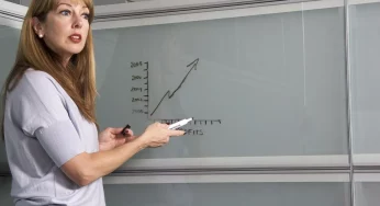 Ищут преподавателей и педагогов. Что с вакансиями в сфере образования в Гродно?