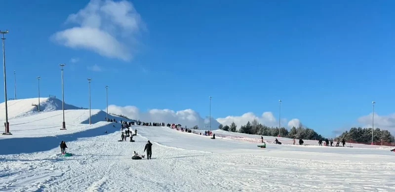 Открылся и закрылся. Что происходит с тюбинговым склоном в Коробчицах и когда откроется лыжный? Тюбинговый склон в Коробчицах