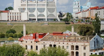 Особого статуса у Нового Света не будет. Какие вопросы об инфраструктуре города гродненцы задали Караеву?