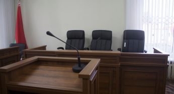 В Щучинском районе рабочие по ошибке снесли дом, пока расчищали участок