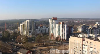 «Угадайте, что? Отписки». Жители Фолюша ходят через овраг из-за стройки — местные власти не реагируют