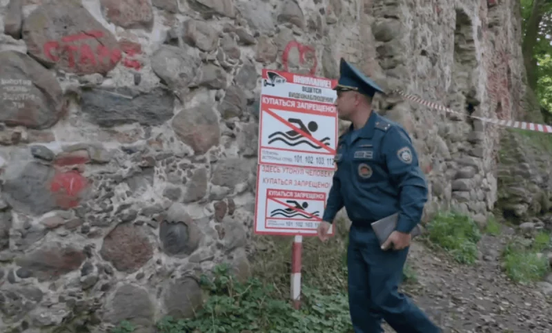 Руины мельницы на Лососянке закрыли от горожан после обращения Руины мельницы на Лососянке закрыли от горожан после обращения