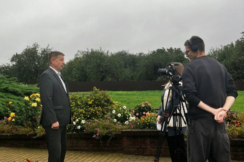 На Гродненщине прокуроры и студенты снимают новый пропагандистский фильм о «геноциде белорусского народа»