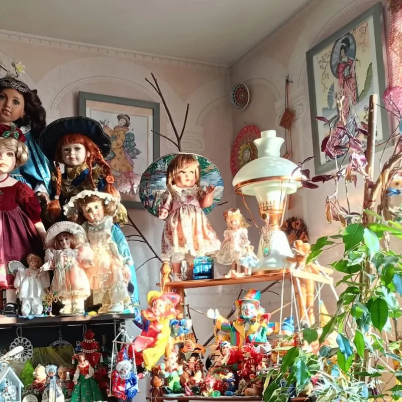 У Гродне адкрываецца галерэя "Сусвет Лялек"