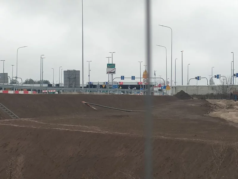 «Белорусская мафия вернулась». Репортаж из польской Кузницы, где после четырех лет открылся погранпереход