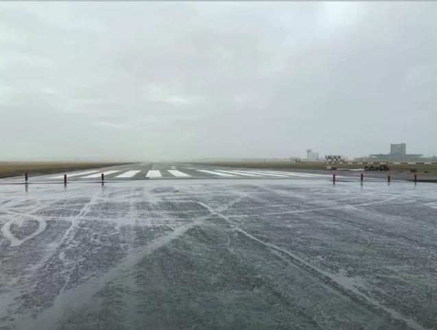 В аэропорту Гродно отремонтировали взлетную полосу В аэропорту Гродно отремонтировали взлетную полосу