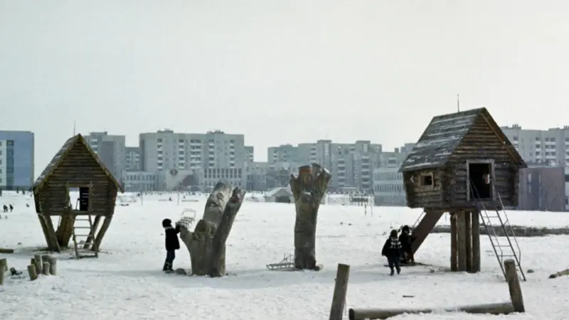 “Когда это было ... Лет сто назад”.  Вспоминаем снежные зимы в Гродно и разбираемся, стоит ли ожидать снег на Новый год