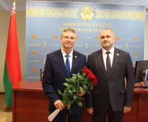 В Гродненской области новый председатель экономического суда — Эдуард Король 