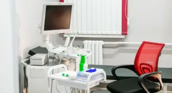 В Гродно выставили на продажу медицинский центр в спальном районе: раньше за него хотели в пять раз больше