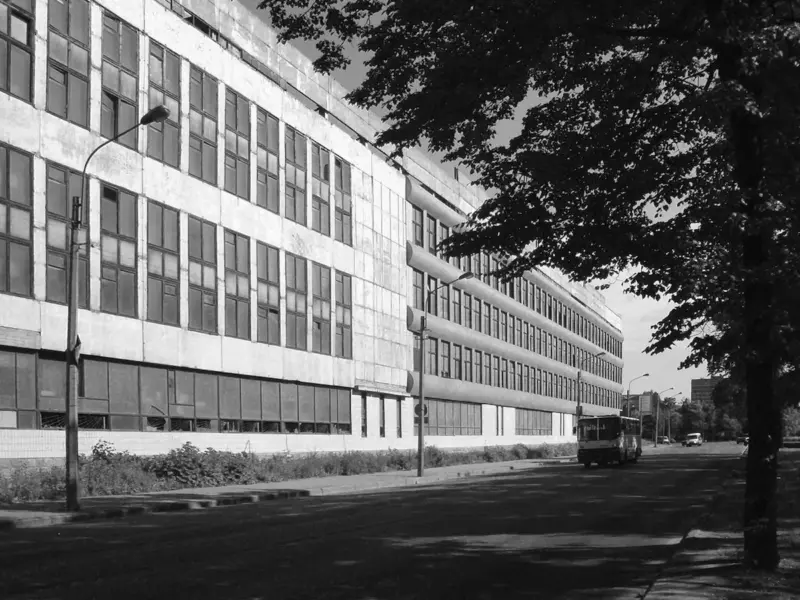 "Очень веселенькая" реконструкция от Семашко. Почему в Гродно годами не могут решить, что делать с Домом быта