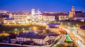 «Д***я сэкономили?» Гродненцы тоже жалуются на раннее отключение фонарей по поручению Лукашенко 