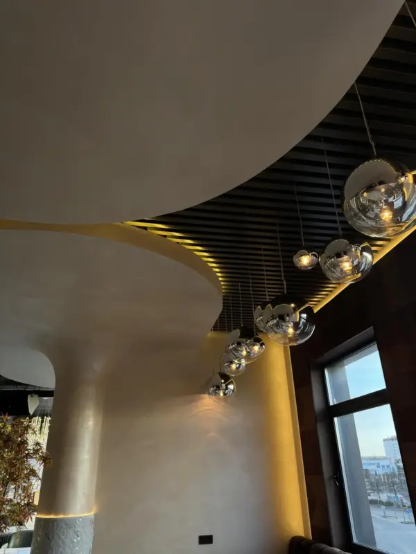 У Лідзе адкрыецца рэстаран з панарамным відам на горад і мармуровай барнай стойкай