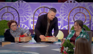 Бондарева записала "покаянное" видео с самой собой. Зачем? Бондарева записала "покаянное" видео с самой собой. Зачем?