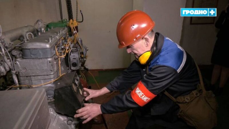 Святло, вентыляцыя і сухпаёк. Як працуюць бомбасховішчы на «Белкард», дзе схаваюцца 3 тысячы чалавек