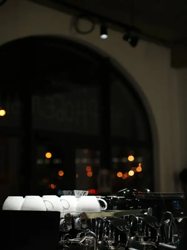 В Минске открылась кофейня с «гродненским вайбом» — к сотрудничеству пригласили белорусский бренд