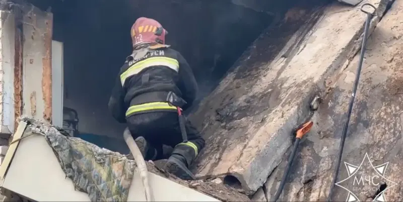 У вёсцы пад Гроднам адбыўся выбух у жылым доме. На месца выехаў намеснік міністра (абноўлена)