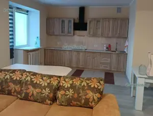 На аукцион выставили арестованную квартиру бизнесмена, осужденного заочно