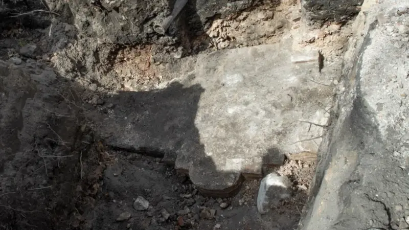 раскопки Новый замок