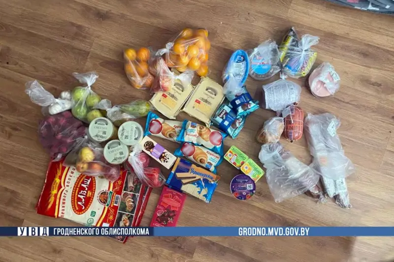 В гродненской многоэтажке пропал пакет с продуктами — завели уголовное дело В гродненской многоэтажке пропал пакет с продуктами — завели уголовное дело
