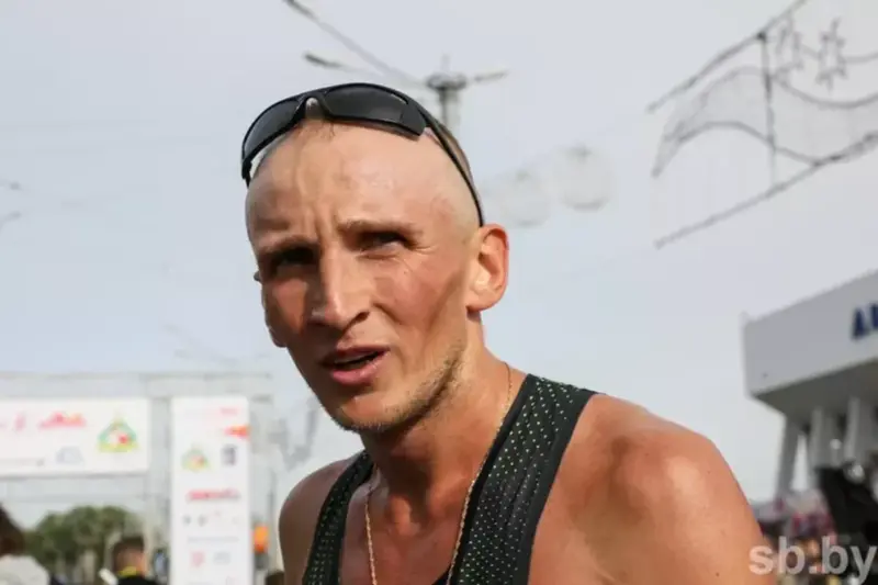 «Когда вы позакрываете е*льники». Гродненский омоновец и бывший чемпион Беларуси обматерил пользователя Threads Артем Логиш